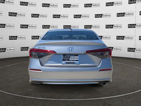 Used 2024 Honda Civic Sport image 5