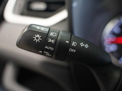 Used 2021 Toyota RAV4 XLE Premium AWD/4WD image 13