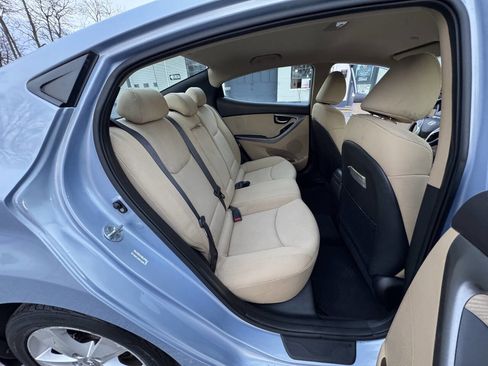 Used 2012 Hyundai Elantra GLS w/ Preferred Pkg 3 image 36