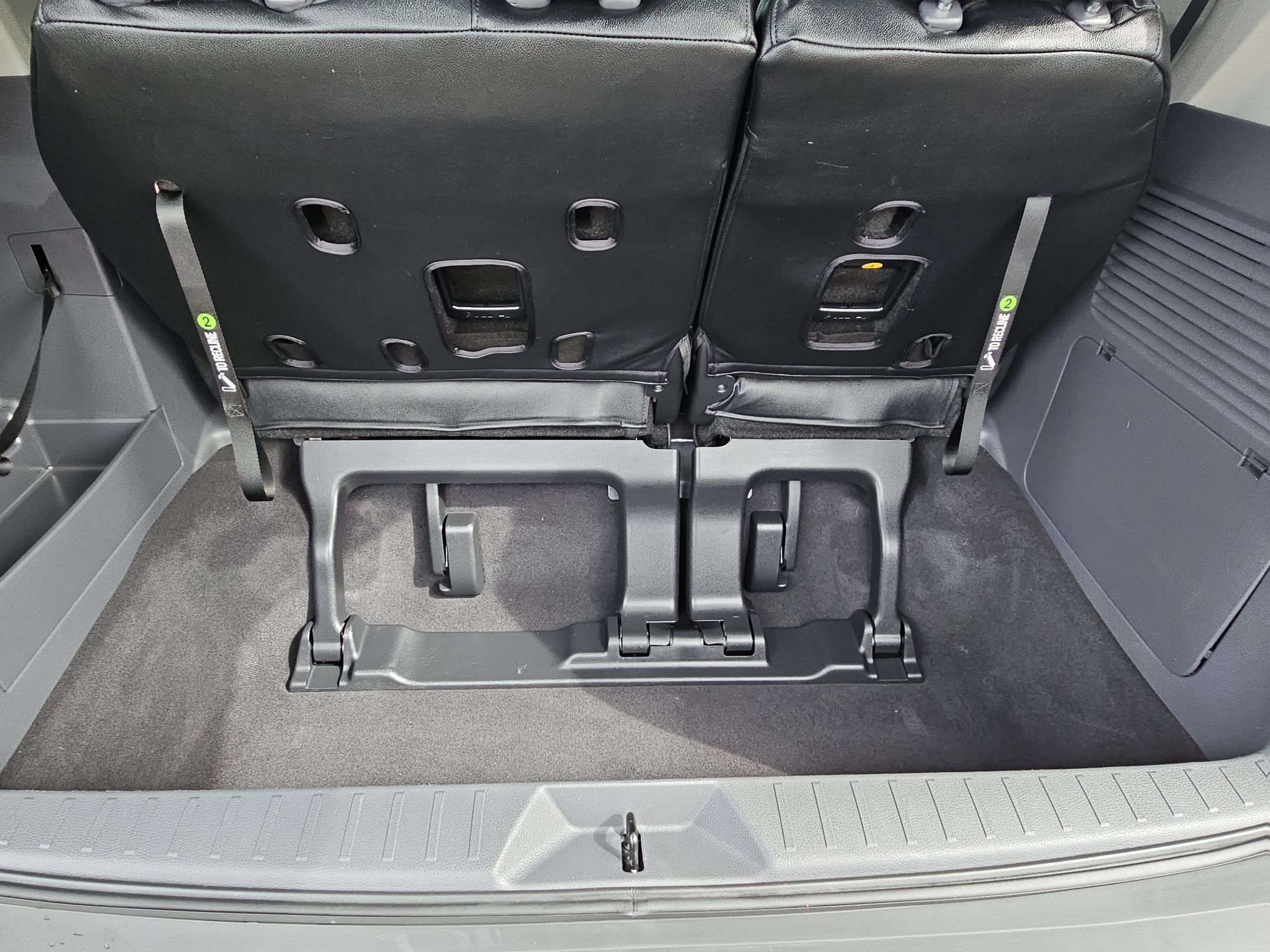 Used 2022 Toyota Sienna LE FWD image 23