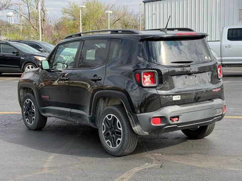 Used 2015 Jeep Renegade Trailhawk image 21