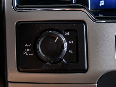 Used 2022 Ford F250 King Ranch w/ King Ranch Ultimate Package image 25