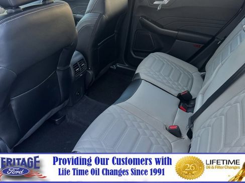 New 2024 Ford Escape SE w/ PHEV Premium Package image 9