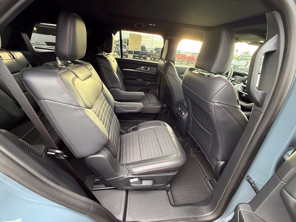 New 2027 Ford Explorer ST-Line w/ Premium Package AWD/4WD image 28