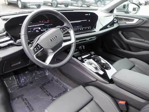 Used 2025 Audi A5 2.0T Premium Plus w/ Premium Plus image 11