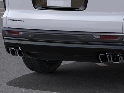 New 2026 Chevrolet Traverse LT w/ Midnight/Sport Edition FWD image 14