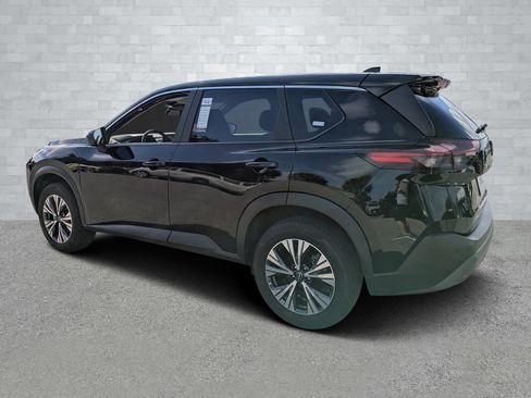 Used 2023 Nissan Rogue SV image 7