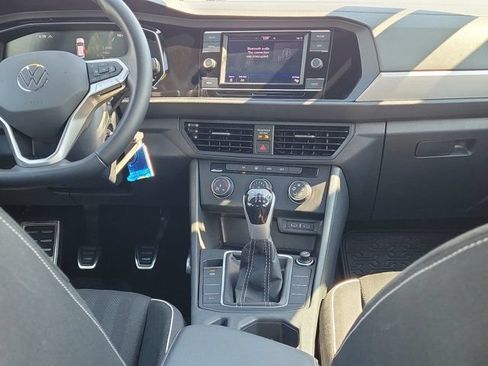 Used 2023 Volkswagen Jetta Sport FWD image 5