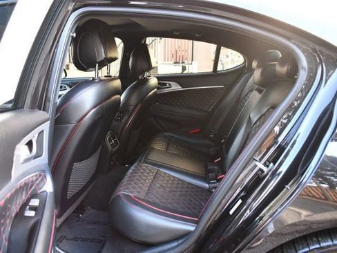 Used 2019 Genesis G70 2.0T Advanced w/ Sport Package image 35