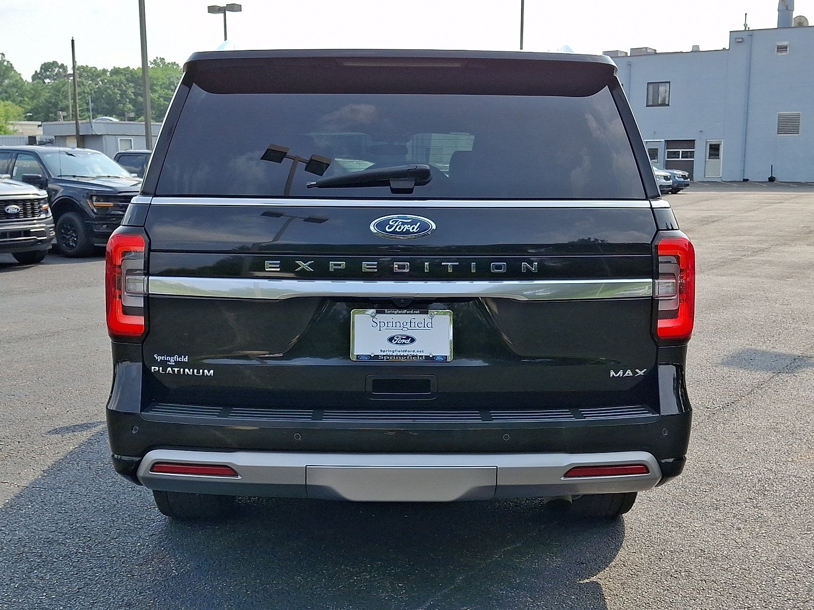 Certified 2023 Ford Expedition Max Platinum AWD/4WD image 5