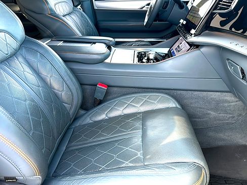 Used 2022 Jeep Grand Wagoneer Series III w/ Rear Seat Video Group 1 image 26