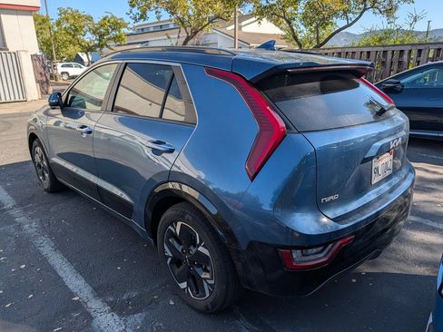 Used 2024 Kia Niro Wave FWD image 4