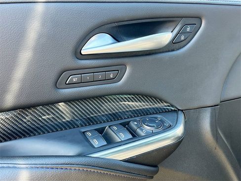 Used 2024 Cadillac XT4 Sport image 18