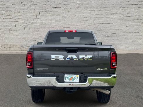 Used 2026 RAM 2500 Big Horn AWD/4WD image 4