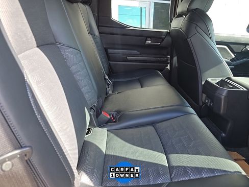 Used 2025 Toyota Tacoma TRD Sport image 39