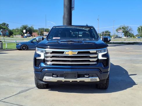 Used 2022 Chevrolet Silverado 1500 High Country w/ High Country Premium Package image 24