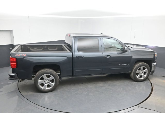Used 2017 Chevrolet Silverado 1500 LT w/ All Star Edition AWD/4WD image 39