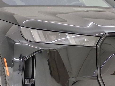 New 2026 BMW iX xDrive45 w/ M Sport Package image 9