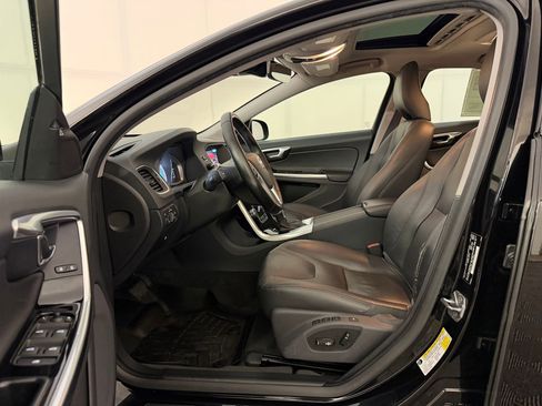 Used 2016 Volvo S60 T5 Premier FWD image 5