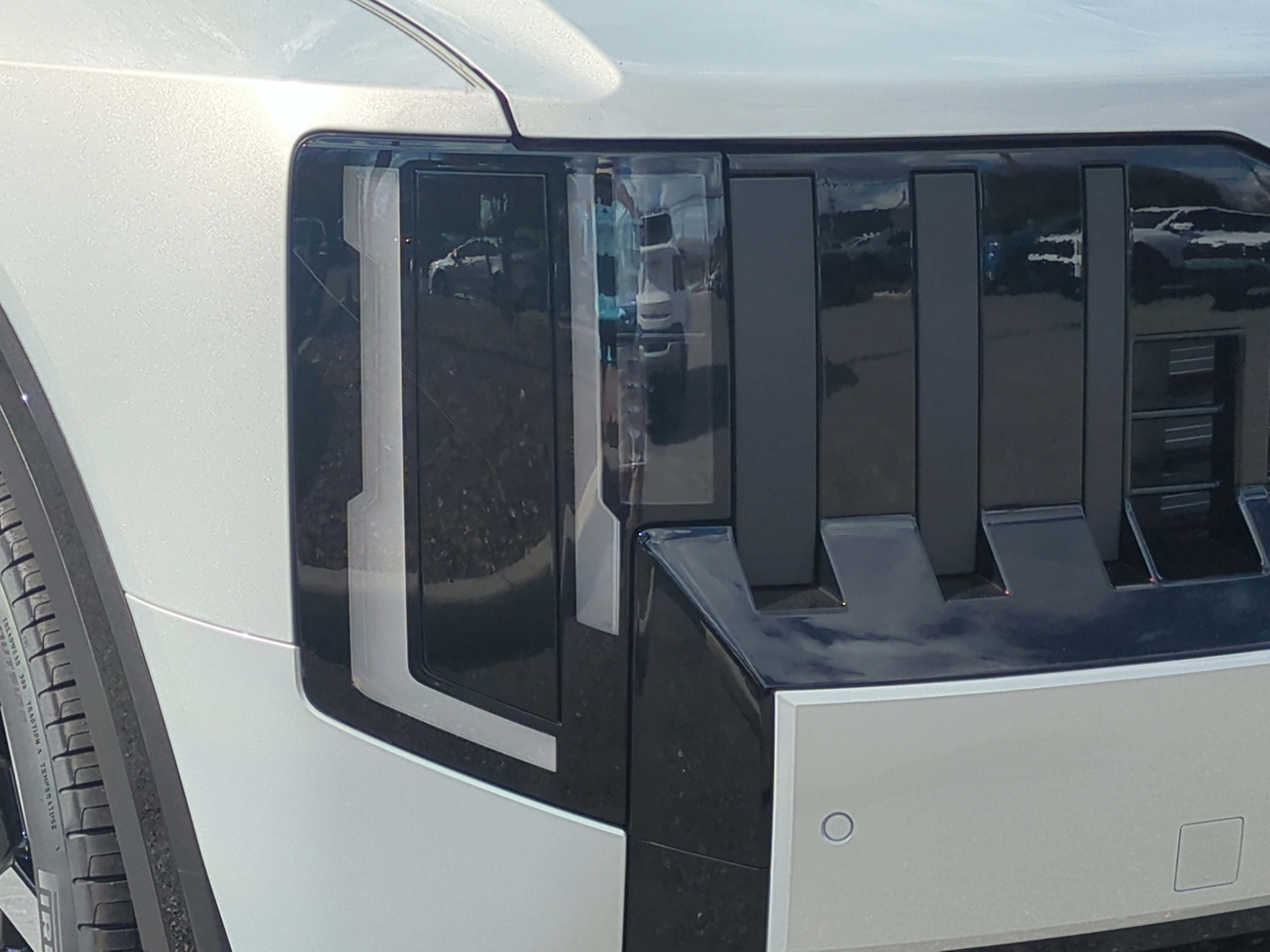New 2027 Kia Telluride S w/ Towing Package FWD image 23