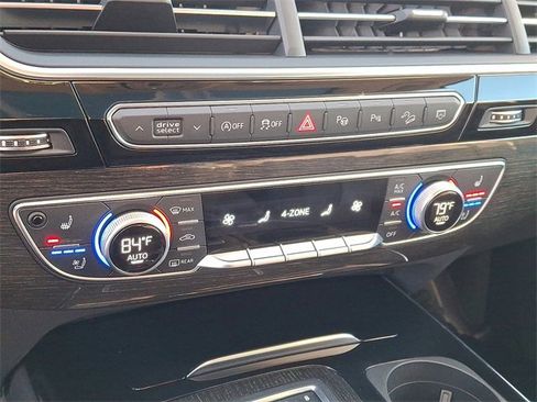 Used 2019 Audi Q7 3.0T Premium Plus image 16