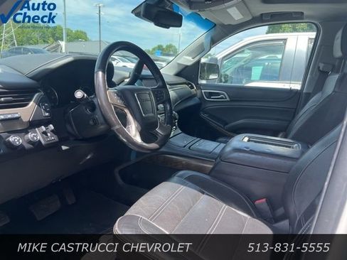 Used 2018 GMC Yukon XL Denali AWD/4WD image 6