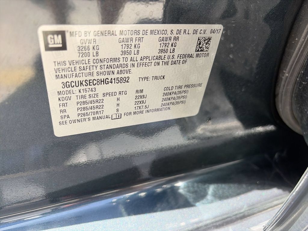 Used 2017 Chevrolet Silverado 1500 LTZ Z71 w/ LPO, Black Pack AWD/4WD image 37