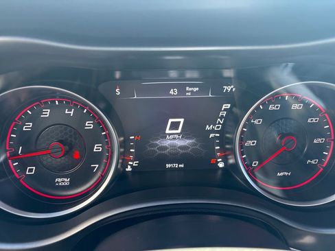 Used 2019 Dodge Charger SXT w/ Plus Group image 16