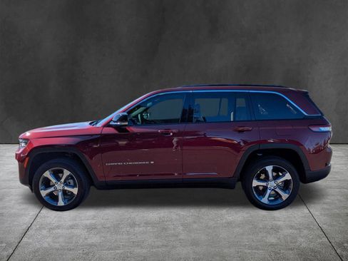 New 2025 Jeep Grand Cherokee Limited image 7