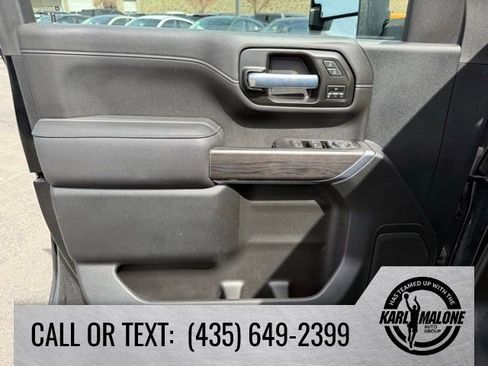 Used 2021 Chevrolet Silverado 2500 LTZ w/ Z71 Off-Road Package image 15