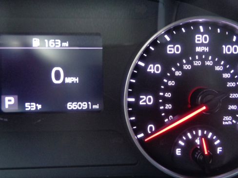 Used 2021 Kia Seltos EX image 19