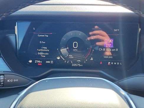 Used 2024 GMC Acadia Elevation image 16