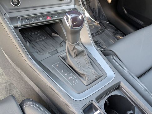 New 2025 Audi Q3 2.0T Premium image 7