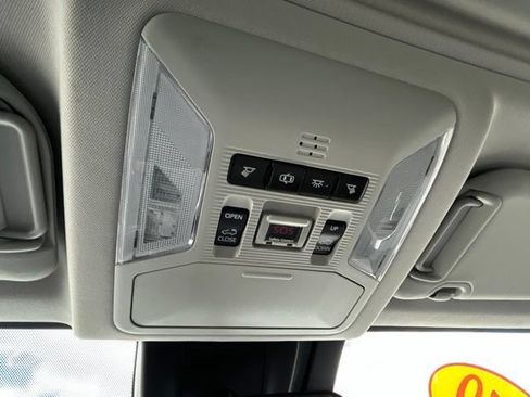Used 2019 Toyota RAV4 XLE w/ Convenience Package AWD/4WD image 43