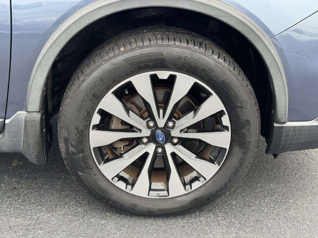 Used 2016 Subaru Outback 2.5i Limited AWD/4WD image 9