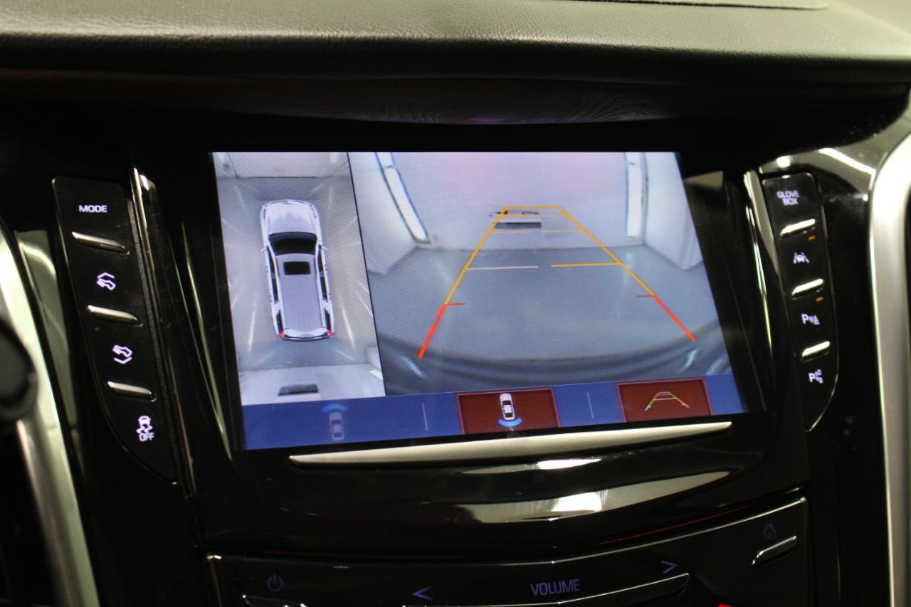 Used 2019 Cadillac Escalade ESV Luxury RWD image 64