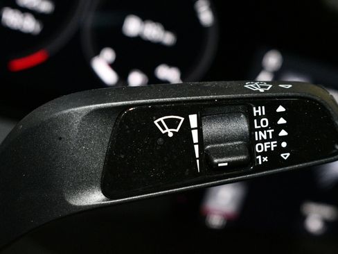 Used 2021 Porsche 911 Turbo image 24