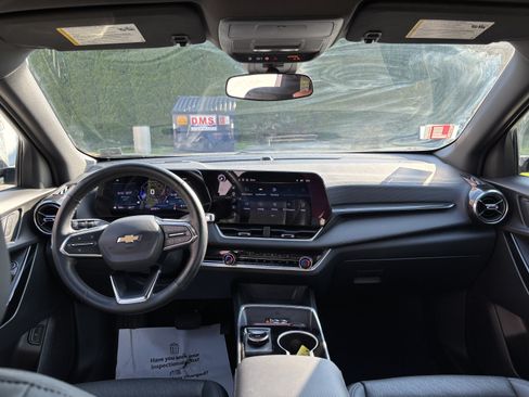 Used 2026 Chevrolet Equinox LT w/ Convenience Package II AWD/4WD image 15