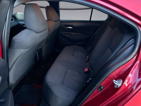 Used 2020 Toyota Corolla LE FWD image 27