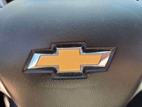 Used 2022 Chevrolet Equinox LT AWD/4WD image 32