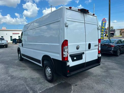 Used 2023 RAM ProMaster 2500 FWD image 10