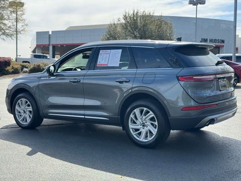 Used 2022 Lincoln Corsair FWD image 11