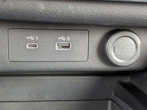 Used 2023 Nissan Rogue SV image 22