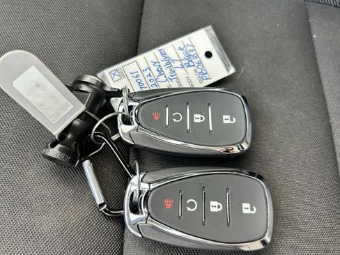 Used 2023 Chevrolet TrailBlazer LT w/ Convenience Package image 17