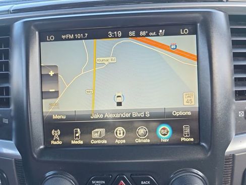 Used 2017 RAM 1500 Limited image 27