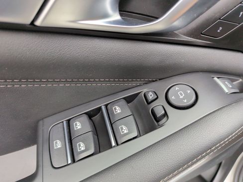 Certified 2023 BMW X5 xDrive40i w/ M Sport Package image 45