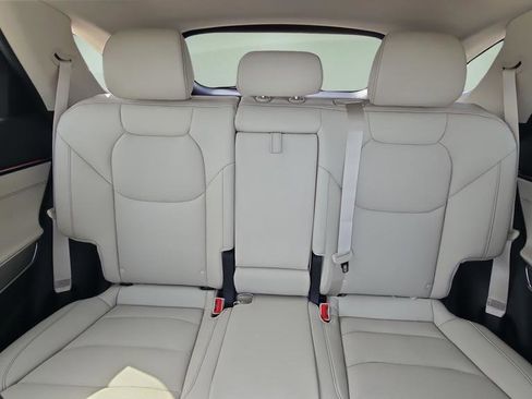 New 2026 Genesis GV70 2.5T Select w/ G1 Accessory Package image 13