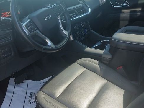 Used 2023 Chevrolet Suburban Z71 w/ Z71 Off-Road Package image 5