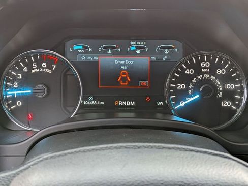 Used 2019 Ford F150 Lariat w/ Equipment Group 502A Luxury image 16