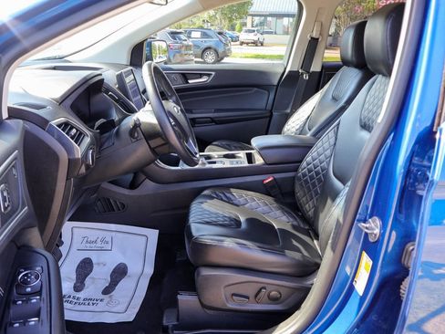 Used 2024 Ford Edge Titanium AWD/4WD image 7